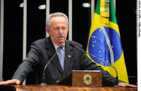 Benedito de Lira comemora desenvolvimento econômico de Alagoas