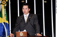 CAE terá papel importante na revisão do pacto federativo, afirma Sérgio Souza