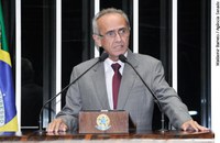 Cícero Lucena alerta para fracasso da Política Nacional de Resíduos Sólidos