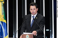 Sérgio Souza pede atenção do Brasil a acordos comerciais entre outros países