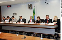 Debate mostra falta de consenso para dar prioridade a ações coletivas de consumidores 