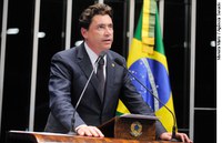 Wilder Morais defende medidas de fortalecimento do municípios