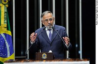 João Capiberibe cobra definição de recursos para segurança pública