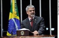 Humberto Costa pede votação de projeto que aumenta rigor contra o crime organizado