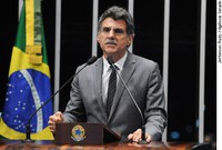 Jucá: aprovação de PEC garante igualdade aos trabalhadores domésticos