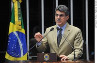 Jucá apoia PEC que estende vigência de Áreas de Livre Comércio na Amazônia