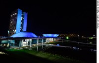 Congresso participou no sábado da Hora do Planeta