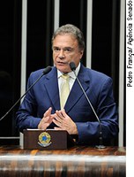 Alvaro Dias afirma que governo federal não tem projeto para o país 