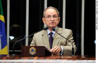Ruben Figueiró quer separadora de gás em Mato Grosso do Sul