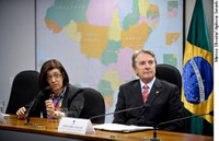 Diretora da ANP diz que Brasil deve dobrar produção e reserva de óleo em dez anos