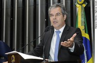 Jorge Viana saúda escolha de Antonio Patriota para representar o Brasil na ONU