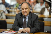 CCJ pode votar proposta de plebiscito sobre federalização da educação básica