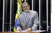 Mário Couto critica STF por absolver réus do mensalão do crime de formação de quadrilha