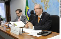 Relator propõe novas regras para tributação de lucros no exterior