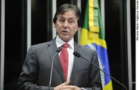 Eunício Oliveira pede atenção do governo à Sudene e ao Dnocs