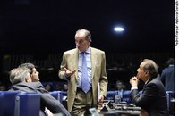 Senadores voltam a defender mudanças na maioridade penal