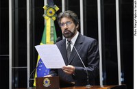 Valdir Raupp pede ajuda do governo federal para reconstrução de Rondônia