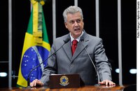 Rodrigo Rollemberg alerta para risco de criação de novas cidades no DF