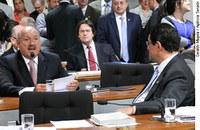 Acordo transfere para 9 de abril decisão sobre dívidas estaduais e municipais