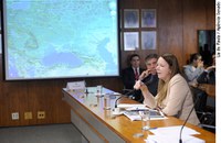 CRE ouvirá dois parlamentares sobre crise política na Venezuela