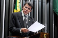 Kaká Andrade pede mudança na Lei de Adoção para permitir apadrinhamento afetivo