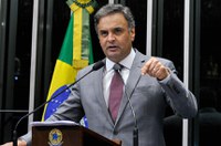 Aécio Neves promete oposição 'incansável e intransigente'