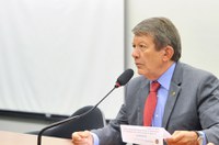 Presidente da Comissão de Orçamento espera votar LDO no dia 11