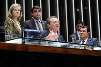 Plenário retoma nesta quarta votação sobre trânsito de forças estrangeiras no Brasil