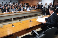 CPI Mista da Petrobras pode votar na terça convocação de políticos