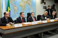 CRE envia ao Plenário indicações de titulares para mais quatro embaixadas