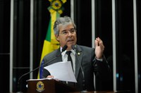 Jorge Viana elogia nova equipe da área econômica