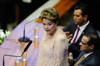 Dilma assume prometendo combate à corrupção e defesa dos interesses da Petrobras