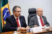 Comissão pode votar nesta terça mudanças nas regras previdenciárias