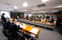 Comissão mista aprova MP que muda regras de pensão por morte e auxílio-doença