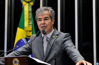 Jorge Viana comemora inauguração de projetos no Acre