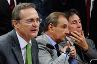 Renan diz não entender por que Dilma e Temer são contra a PEC da Bengala