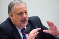 CCT ouve Berzoini sobre regulação da mídia e prioridades do Ministério das Comunicações