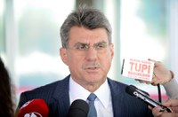 Dilma sanciona com vetos lei que beneficia servidores de ex-territórios