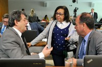 CAE aprova exigência de cardápio em braile em restaurantes, bares e lanchonetes