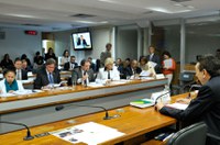 CAS aprova projeto que regulamenta a atividade de DJ profissional