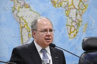 Senado aprova indicações para embaixador no Reino Unido e para o CNJ