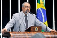 Paim pede fortalecimento de Defensoria Pública