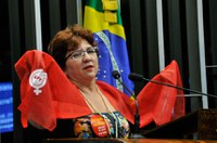 'Não cabe uma lei que venha precarizar todo o mercado de trabalho', diz representante da CUT