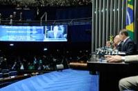 Plenário realiza sessão temática sobre terceirização