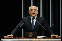 Projeto pode levar à precarização das relações de trabalho, diz Manoel Dias