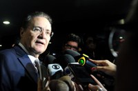 Senado tentará esforço concentrado nesta terça, afirma Renan