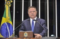 Blairo Maggi comemora 25 anos do jornal A Gazeta