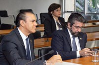 Instalada subcomissão que fiscalizará obras inacabadas