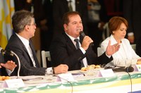 Tião Viana defende a criação de fundo de desenvolvimento para os estados 