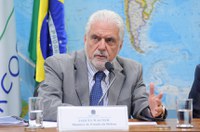 Controle das fronteiras contra tráfico é prioridade da Defesa, diz Jaques Wagner